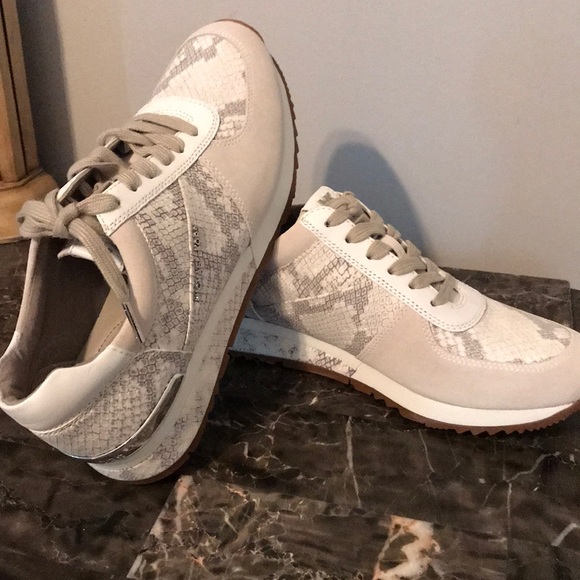 Coach sneakers - Picture 1 of 5